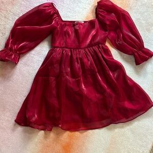 Chic Red Mini Dress with Puffed Sleeves